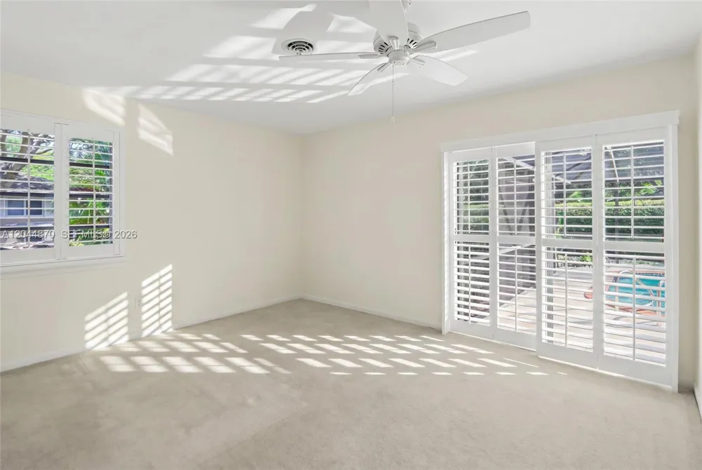 7520 SW 164th St Palmetto Bay, FL 33157