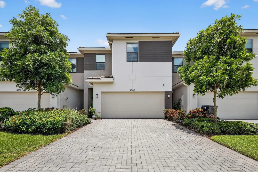 4388 Serpens Lane Lake Worth, FL 33467