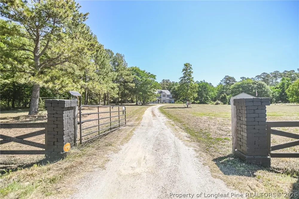 21181 Traders Road Laurel Hill, NC 28351