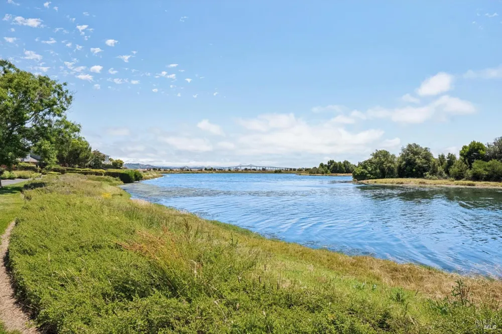 22 Hyannis Cove San Rafael, CA 94901
