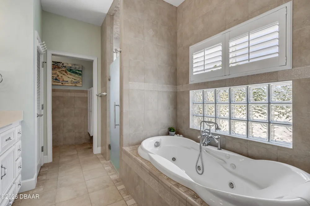 521 S Peninsula Avenue New Smyrna Beach, FL 32169