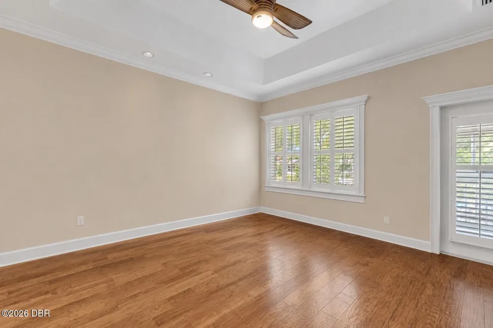 521 S Peninsula Avenue New Smyrna Beach, FL 32169