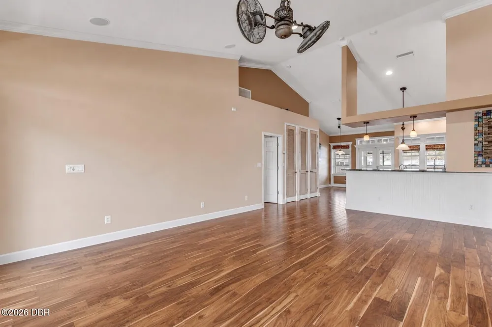 521 S Peninsula Avenue New Smyrna Beach, FL 32169