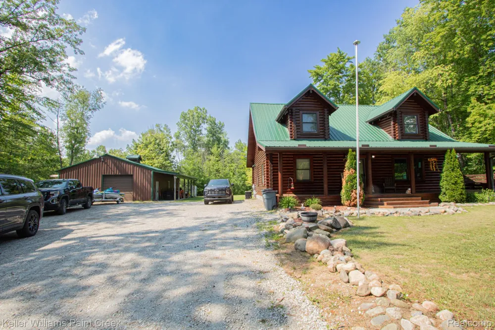 5104 Ravenswood Road Kimball Township, MI 48074