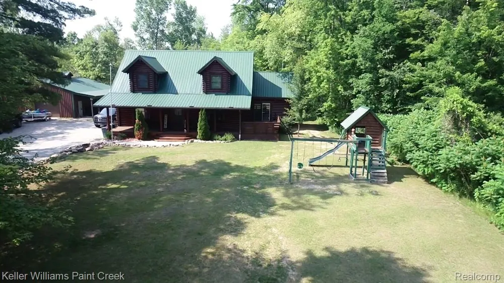 5104 Ravenswood Road Kimball Township, MI 48074