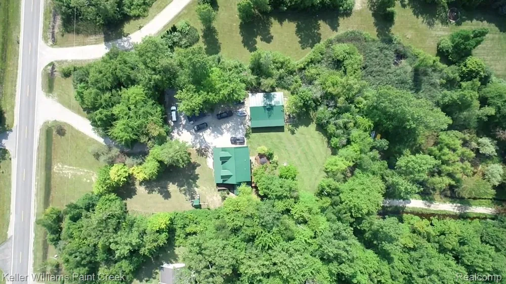 5104 Ravenswood Road Kimball Township, MI 48074