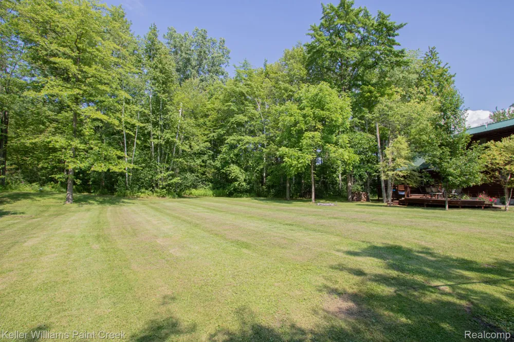 5104 Ravenswood Road Kimball Township, MI 48074