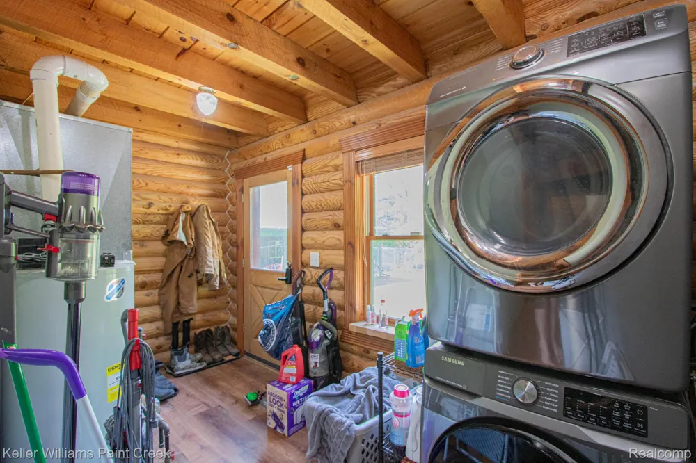 5104 Ravenswood Road Kimball Township, MI 48074