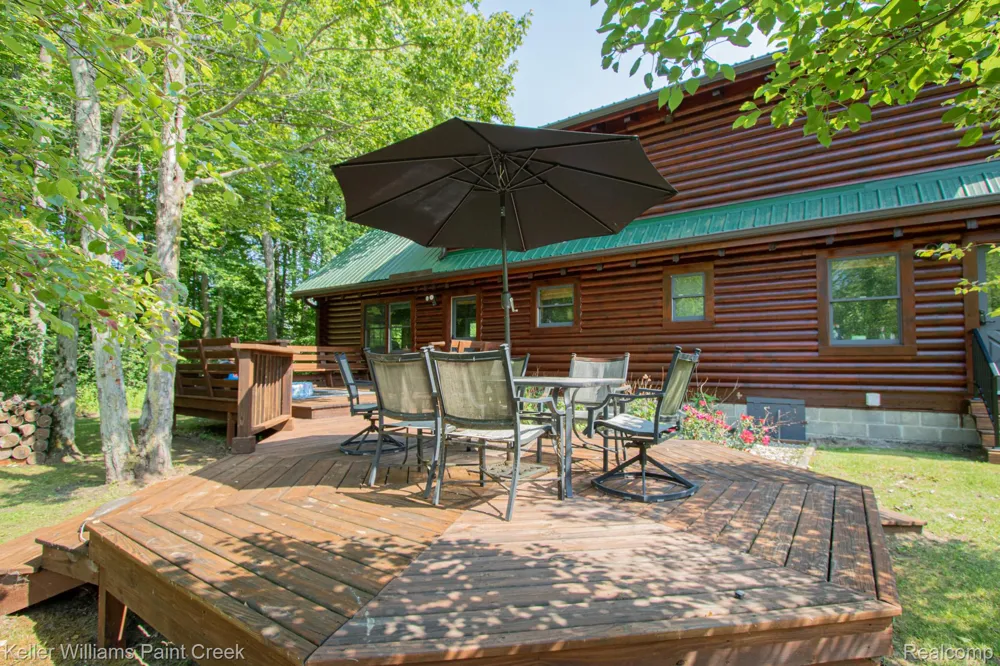 5104 Ravenswood Road Kimball Township, MI 48074