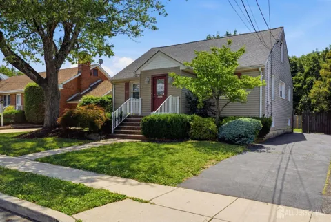 2 Oakwood Place