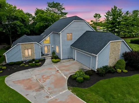 7229 W Hartford Court