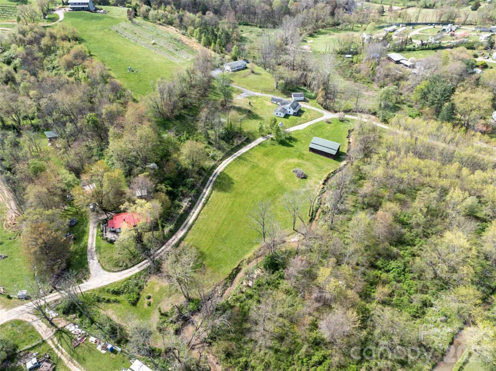 00 Blue Trail Asheville, NC 28806