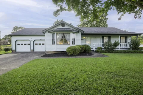 33 Joy Ann Circle