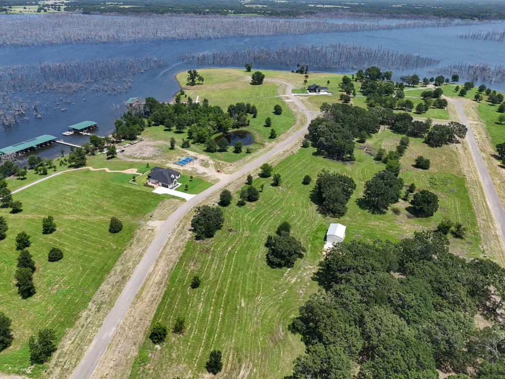 370 Shoreline Drive Dodd City, TX 75438