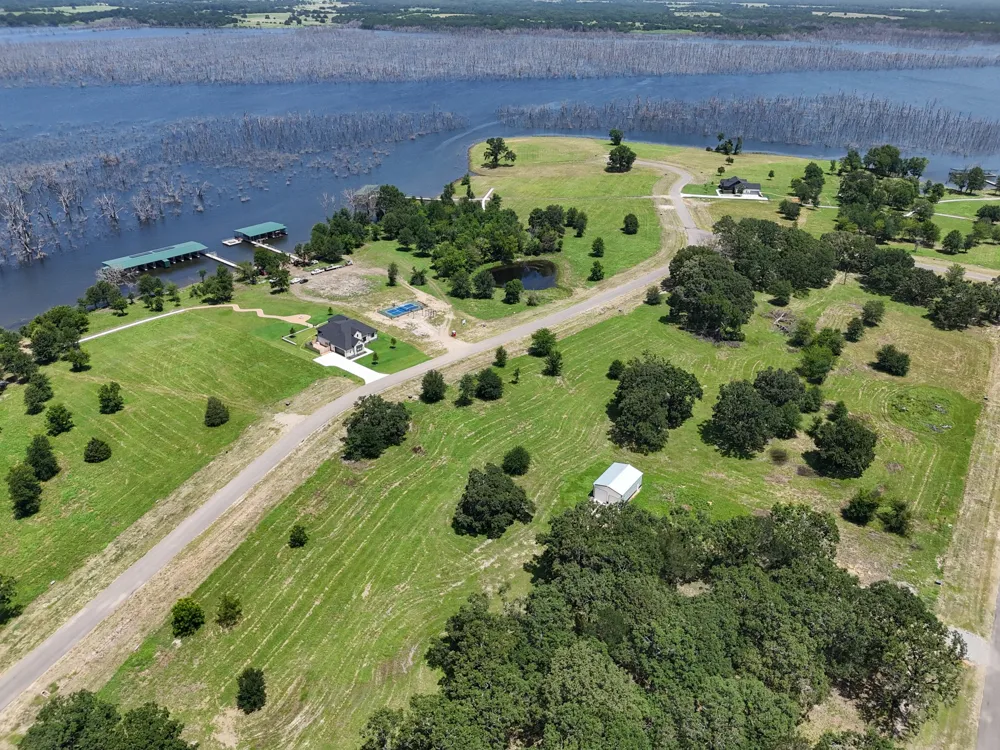 370 Shoreline Drive Dodd City, TX 75438