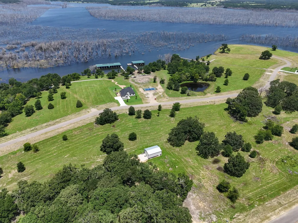 370 Shoreline Drive Dodd City, TX 75438