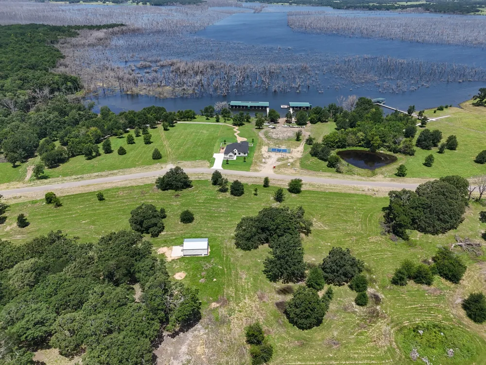 370 Shoreline Drive Dodd City, TX 75438