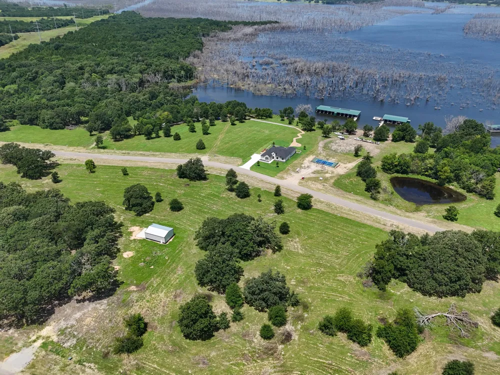 370 Shoreline Drive Dodd City, TX 75438