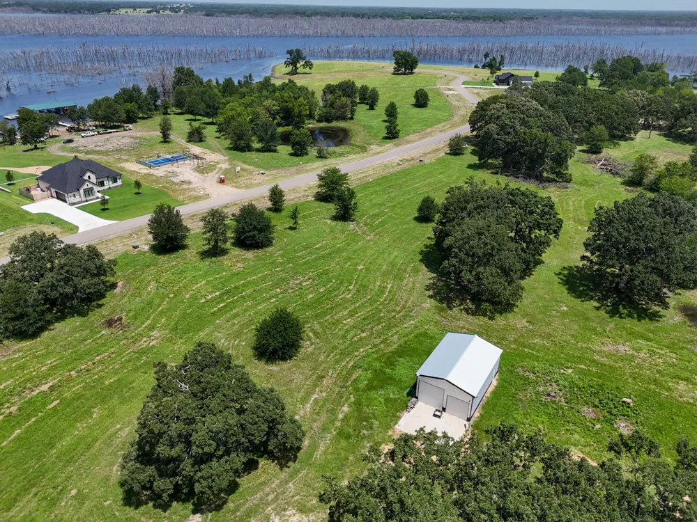 370 Shoreline Drive Dodd City, TX 75438