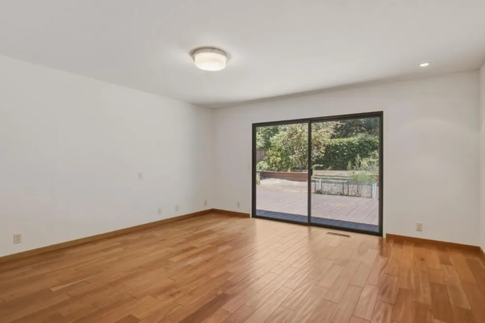 4 Paso Del Rio Carmel Valley, CA 93924