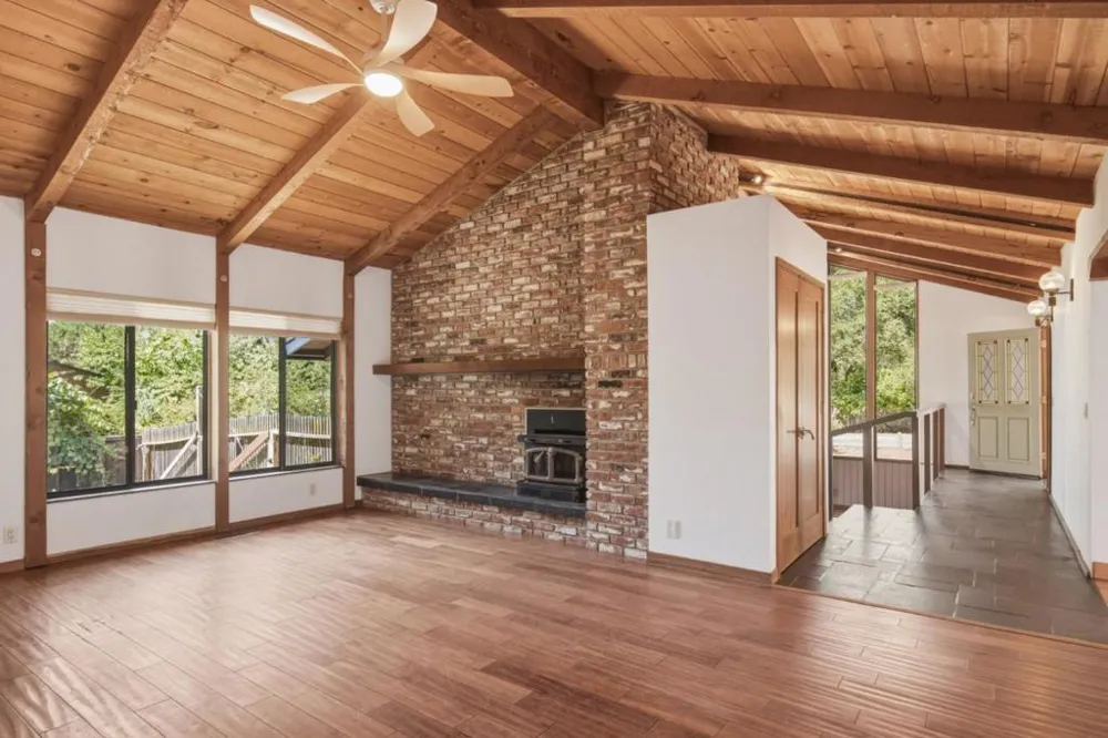 4 Paso Del Rio Carmel Valley, CA 93924