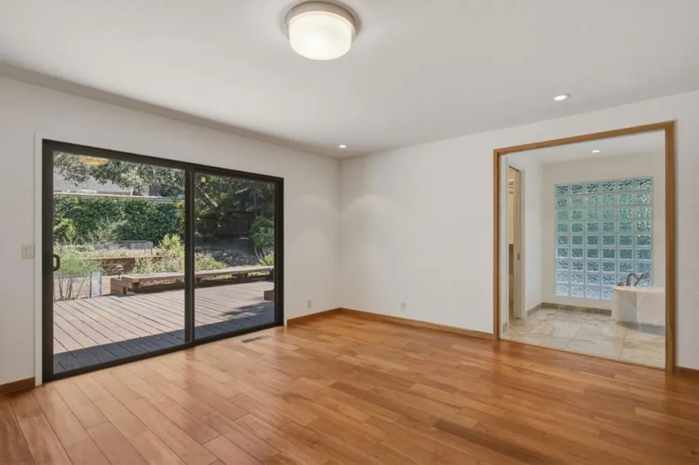 4 Paso Del Rio Carmel Valley, CA 93924