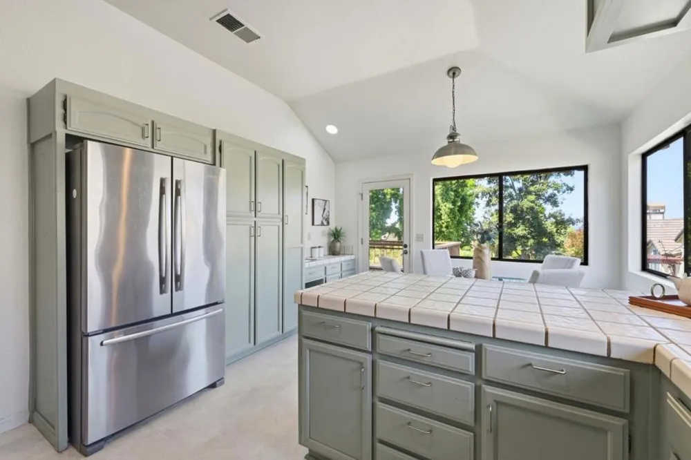 7711 Galloway Drive San Jose, CA 95135