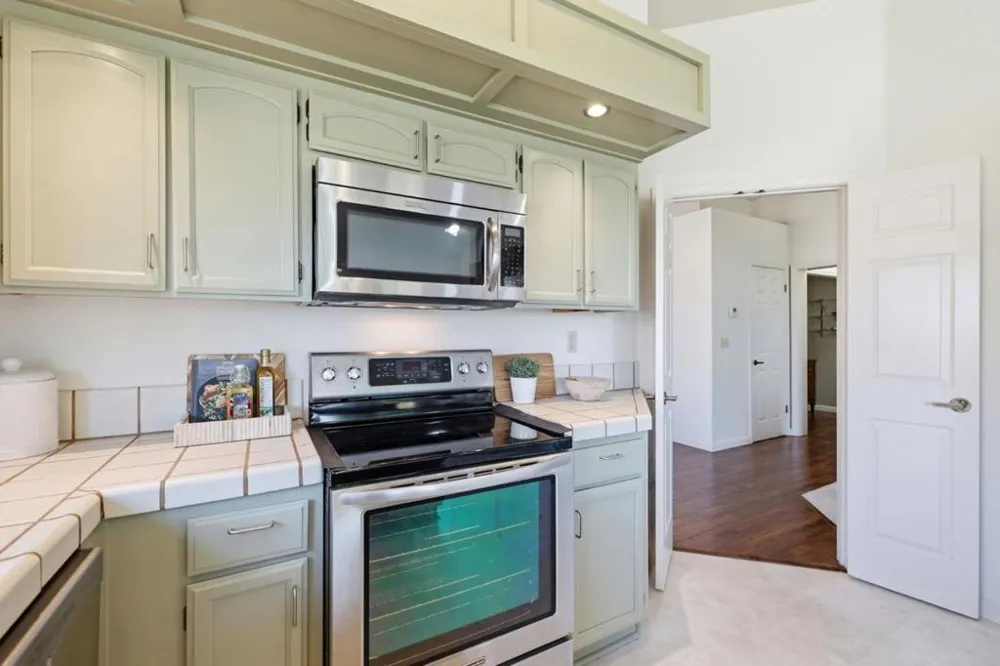 7711 Galloway Drive San Jose, CA 95135
