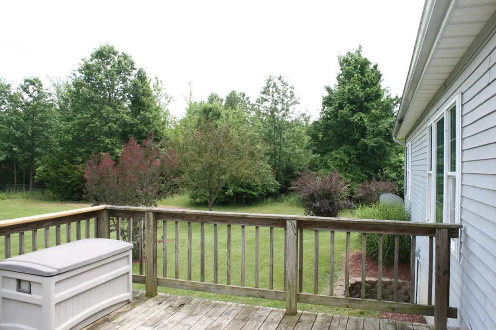 14021 Pardee Road Weesaw Township, MI 49107