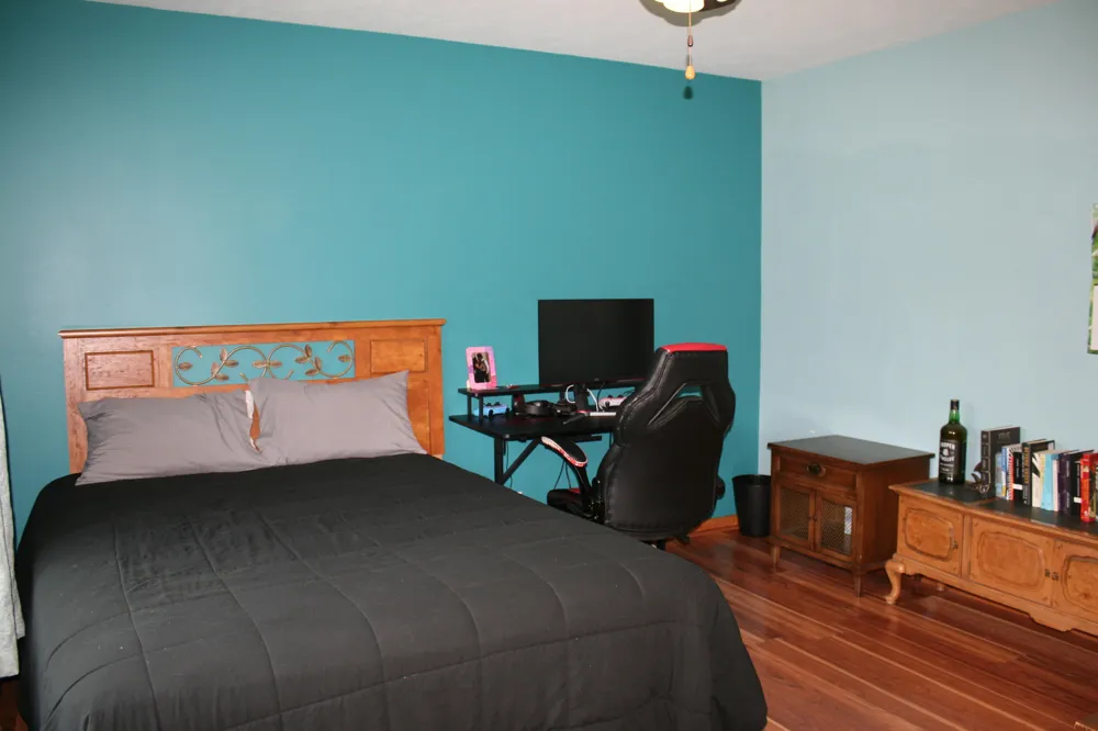 14021 Pardee Road Weesaw Township, MI 49107