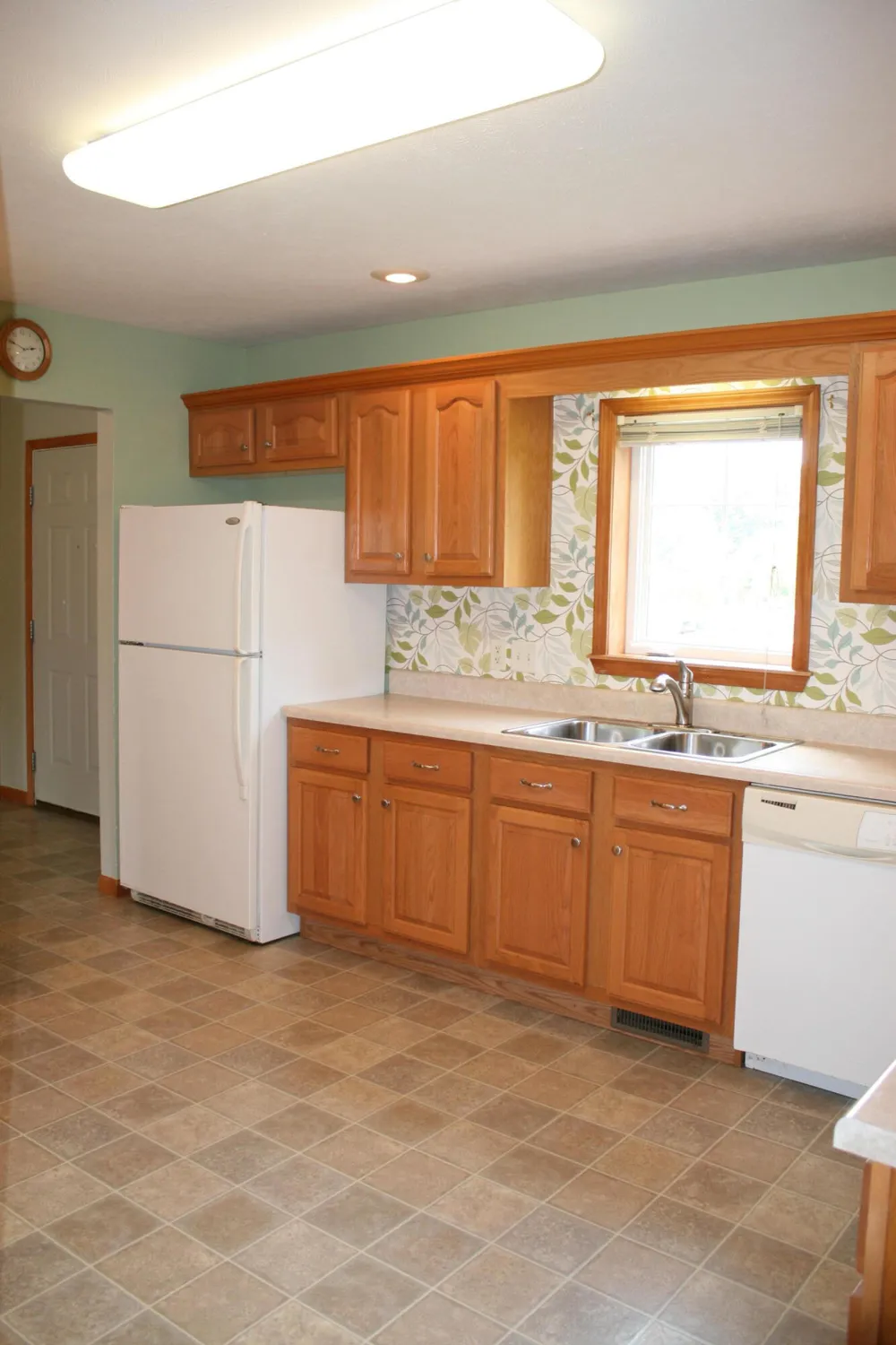 14021 Pardee Road Weesaw Township, MI 49107