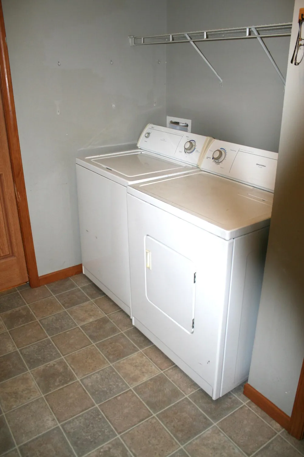14021 Pardee Road Weesaw Township, MI 49107