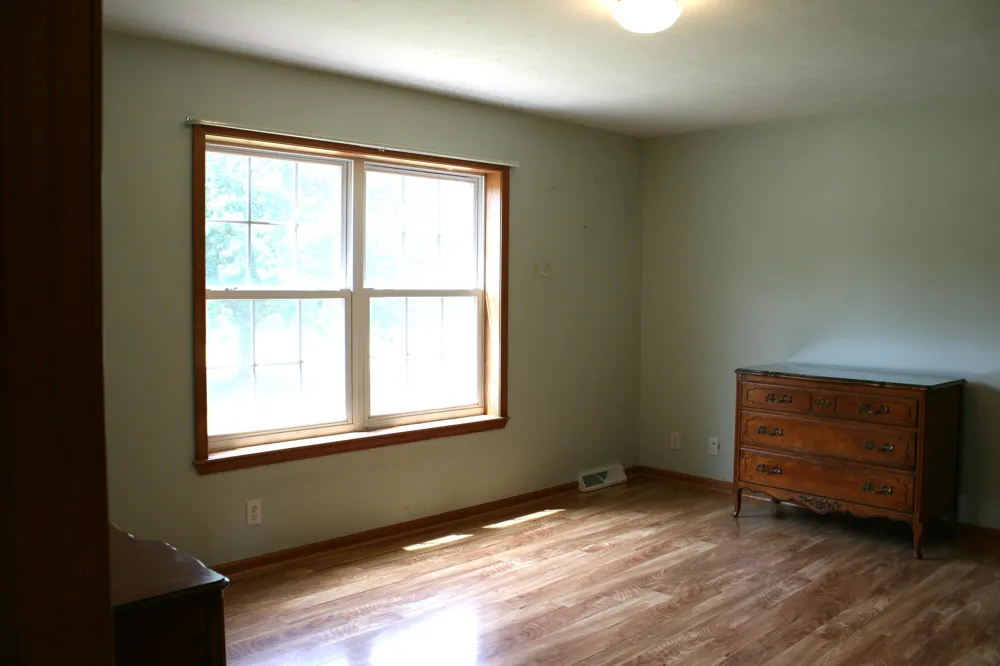 14021 Pardee Road Weesaw Township, MI 49107