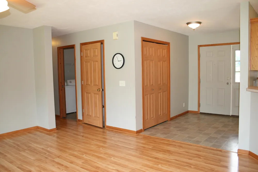 14021 Pardee Road Weesaw Township, MI 49107