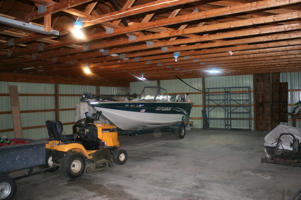 14021 Pardee Road Weesaw Township, MI 49107