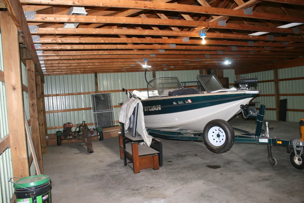 14021 Pardee Road Weesaw Township, MI 49107
