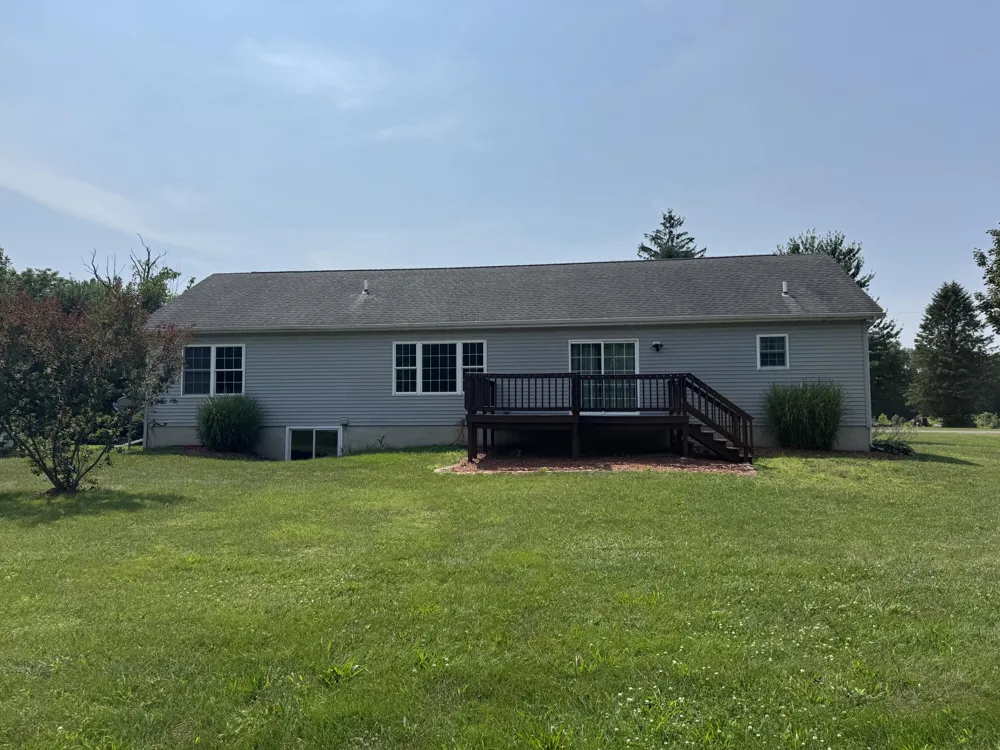 14021 Pardee Road Weesaw Township, MI 49107