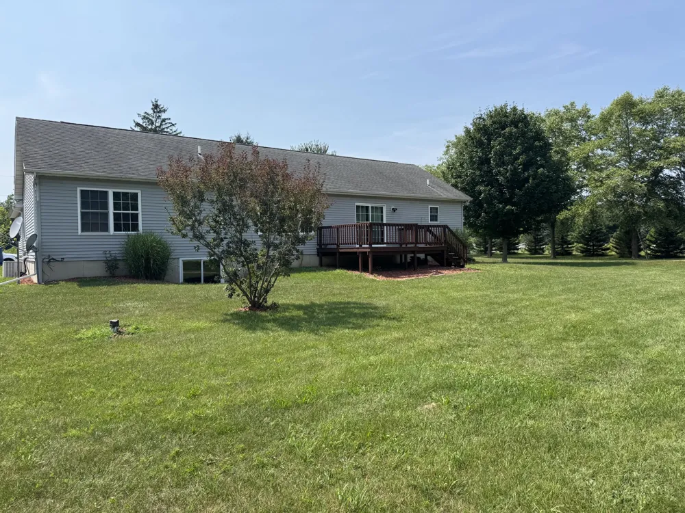 14021 Pardee Road Weesaw Township, MI 49107