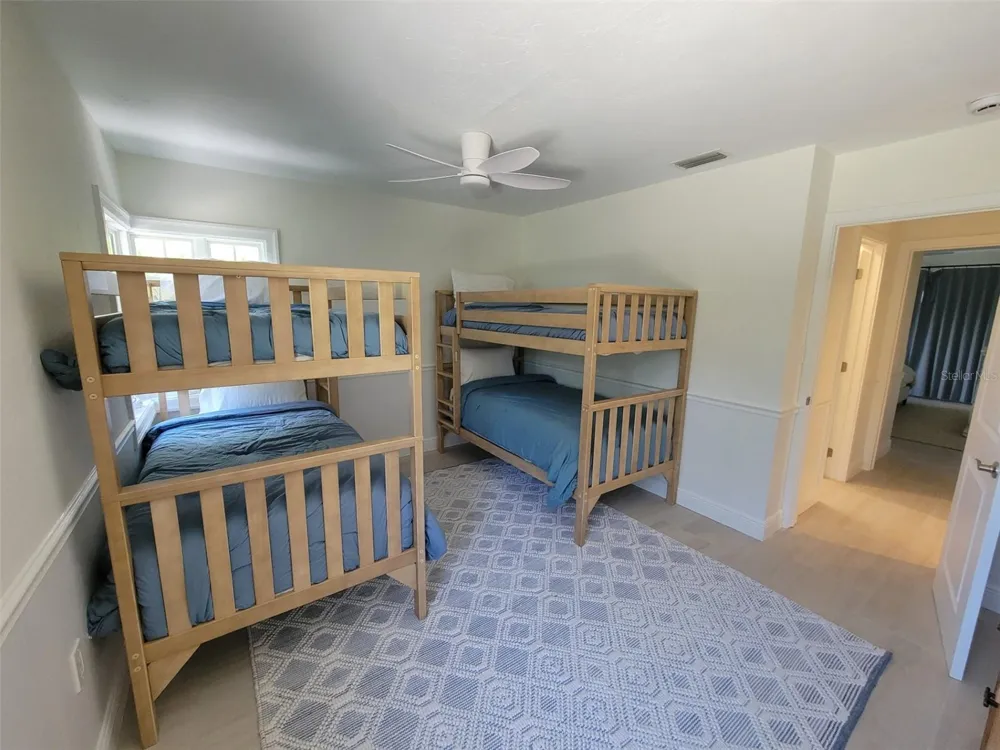 323 MADISON DRIVE Sarasota, FL 34236