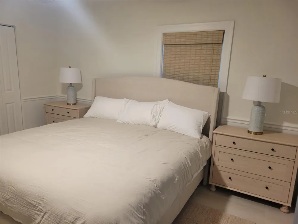 323 MADISON DRIVE Sarasota, FL 34236