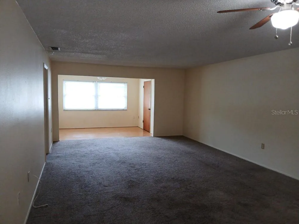7560 92ND STREET #201B Seminole, FL 33777