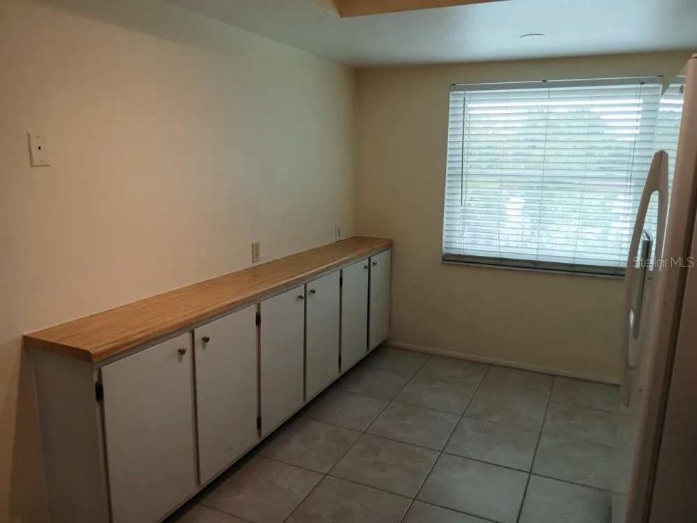 7560 92ND STREET #201B Seminole, FL 33777