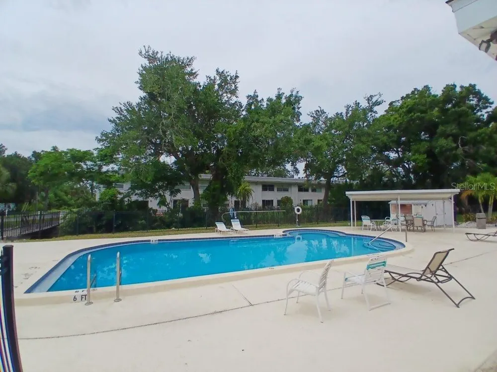 7560 92ND STREET #201B Seminole, FL 33777