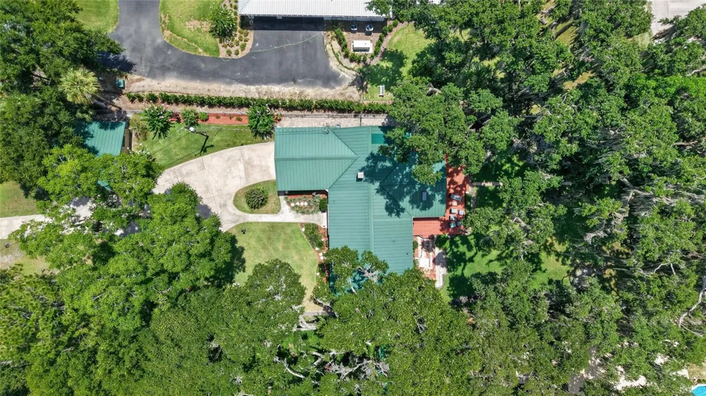 13200 E HIGHWAY 25 Ocklawaha, FL 32179