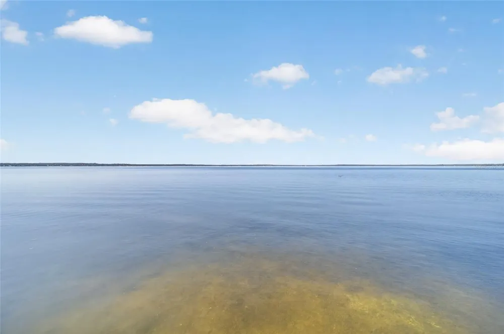 13200 E HIGHWAY 25 Ocklawaha, FL 32179