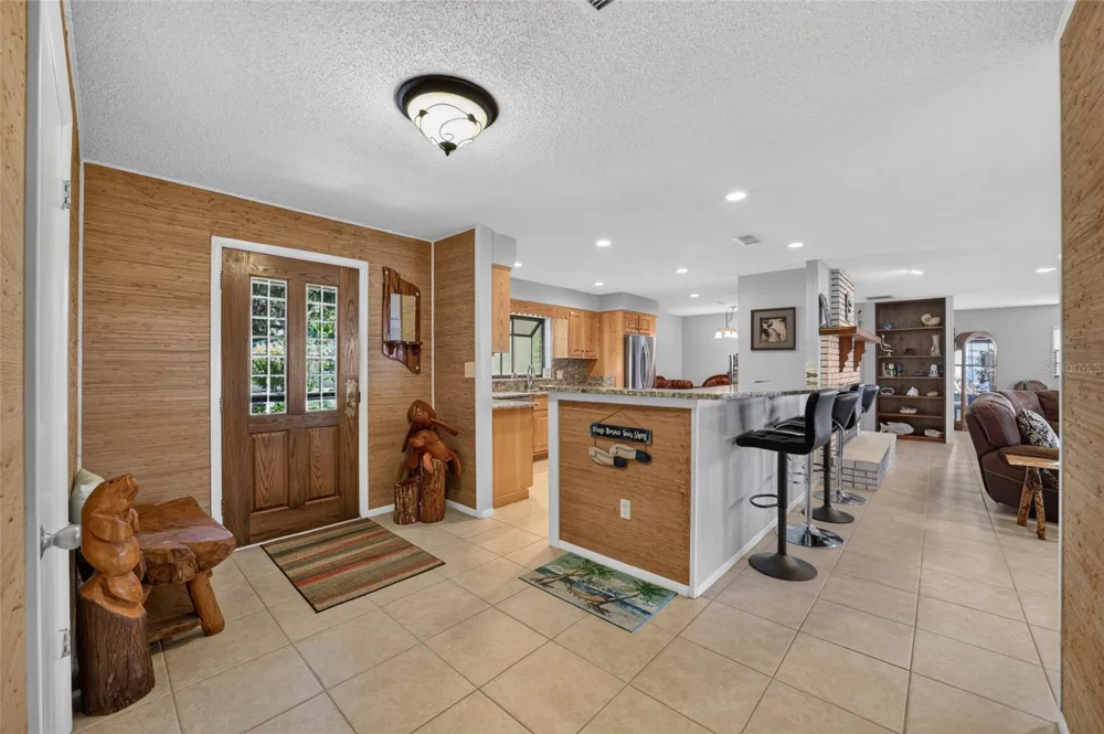 13200 E HIGHWAY 25 Ocklawaha, FL 32179
