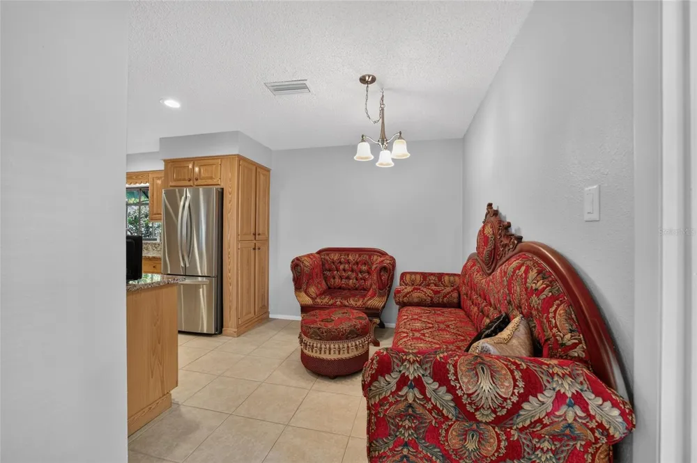 13200 E HIGHWAY 25 Ocklawaha, FL 32179