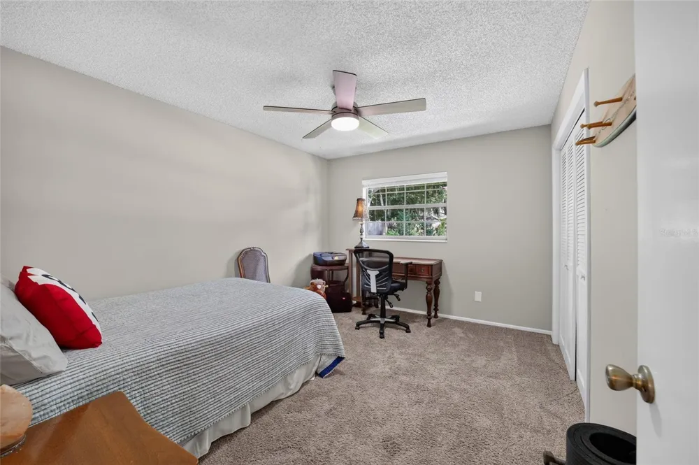 13200 E HIGHWAY 25 Ocklawaha, FL 32179