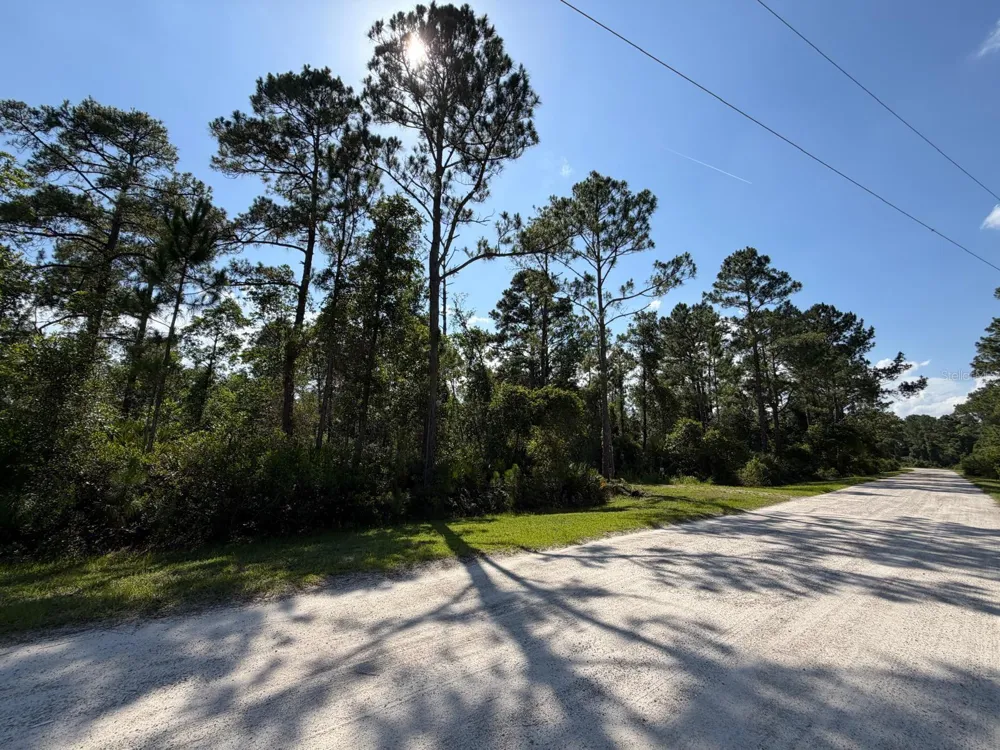 1842 SWEETWATER BEND Deltona, FL 32738