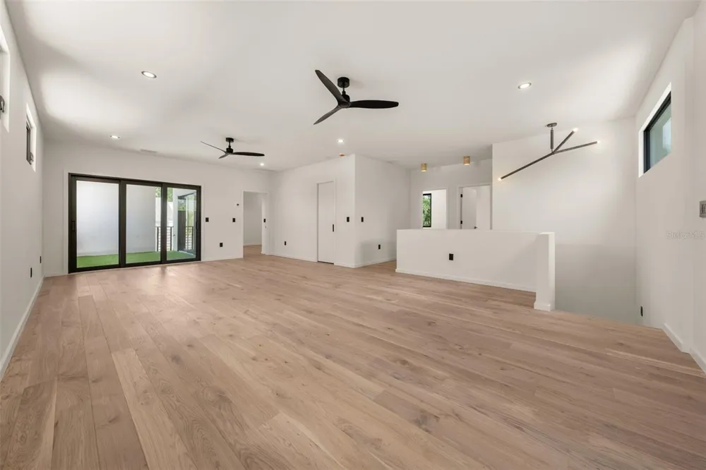 1680 CHERRY LANE Sarasota, FL 34236